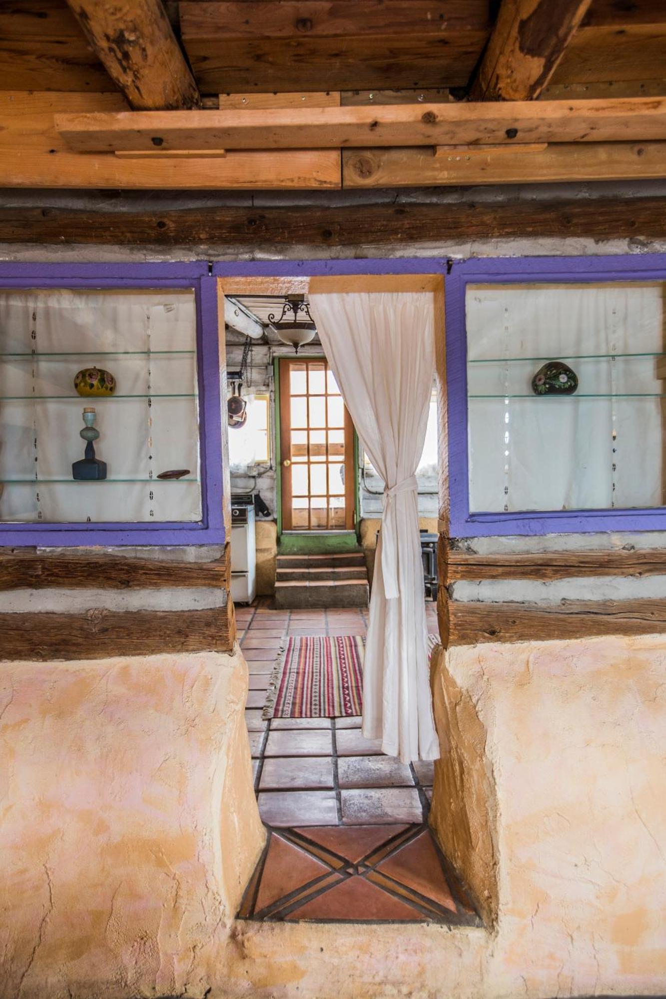 Taos Goji Farm & Eco-Lodge Retreat Arroyo Seco Rum bild