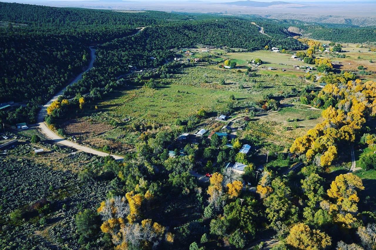Taos Goji Farm & Eco-Lodge Retreat Arroyo Seco Exteriör bild